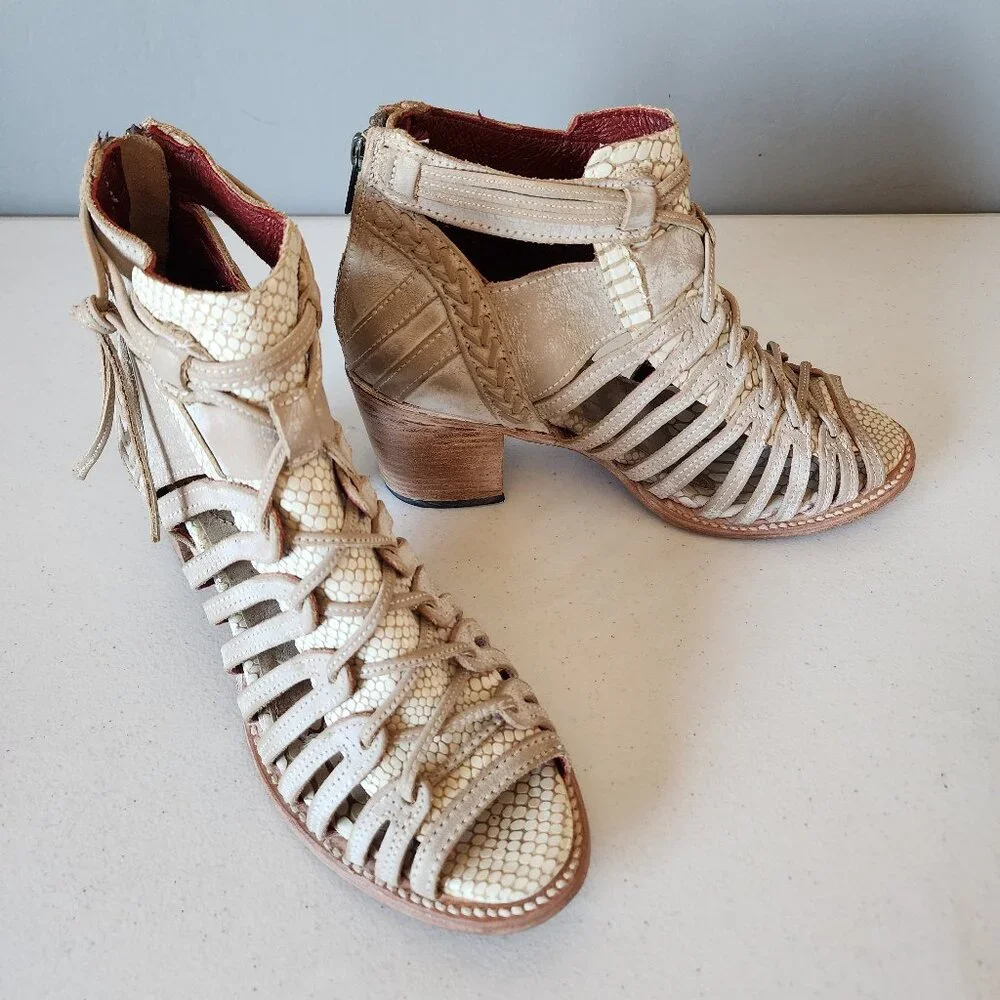 Freebird Bootie "EUC" - Picture 7 of 16